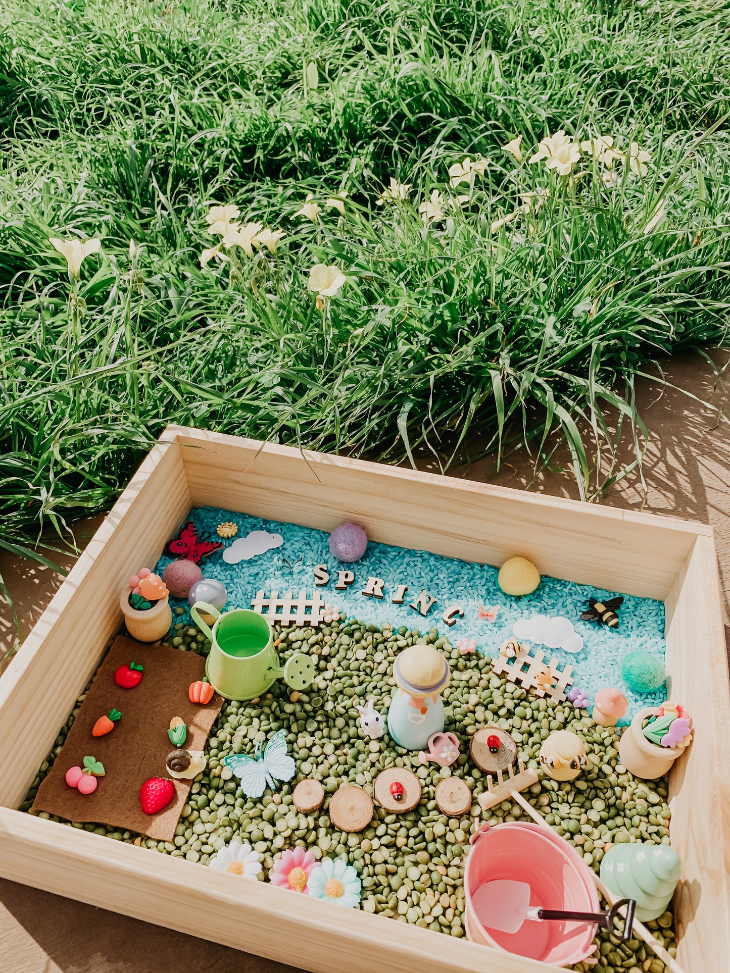 A little spring garden sensory kit