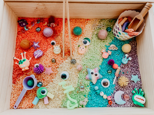 Monsters sensory kit