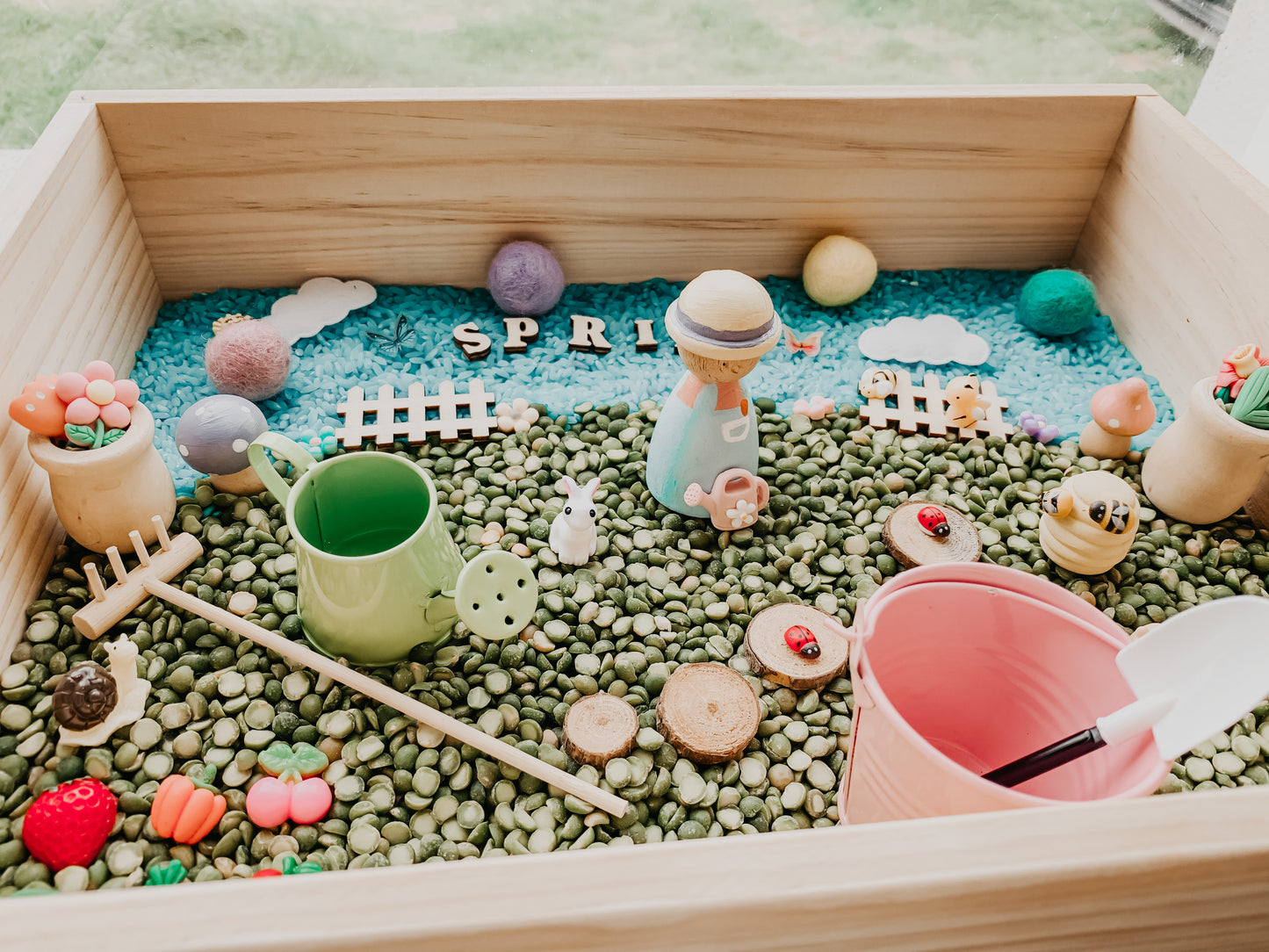 A little spring garden sensory kit